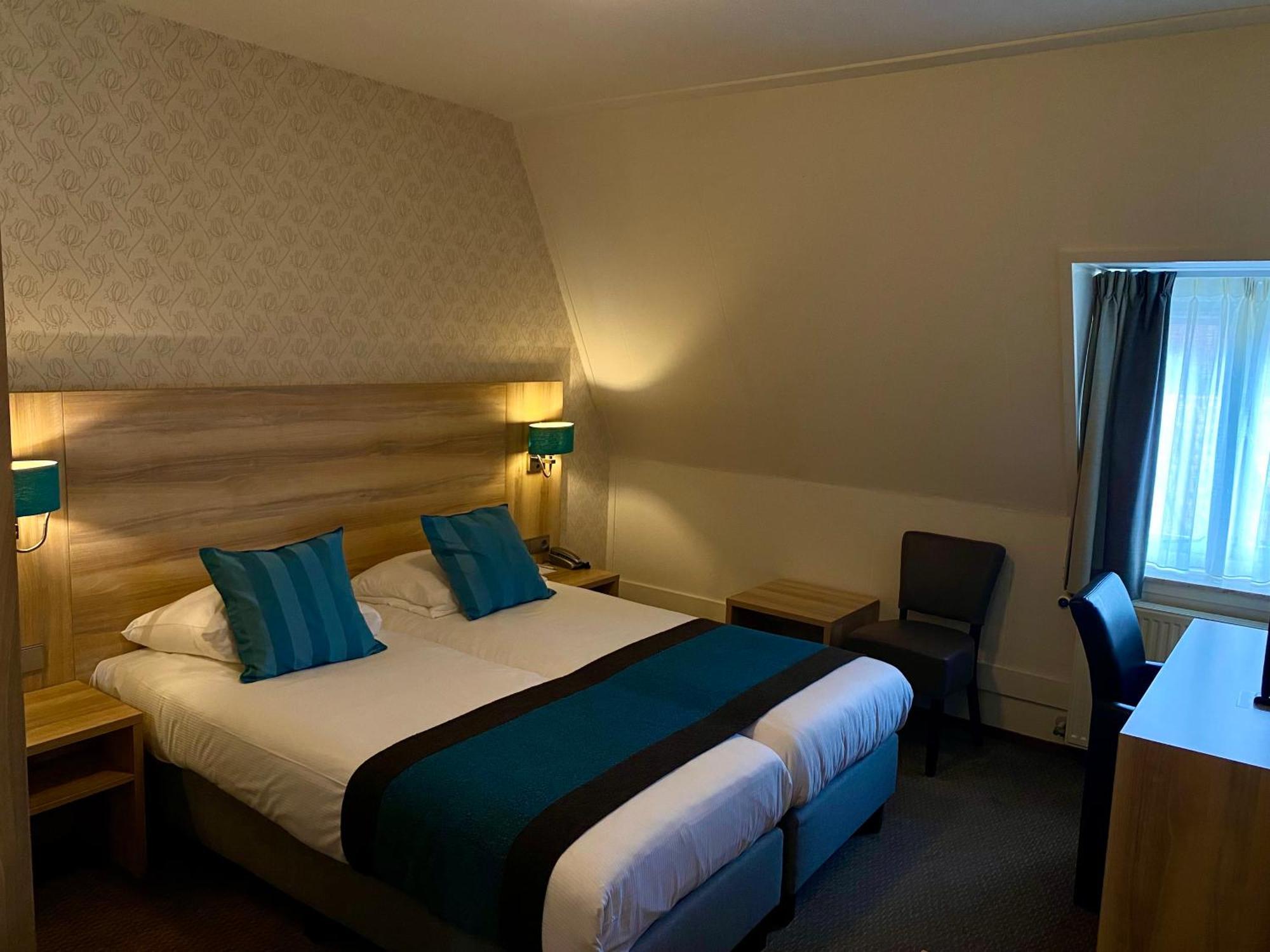 Standard Twin Room,1614349445:JPEG