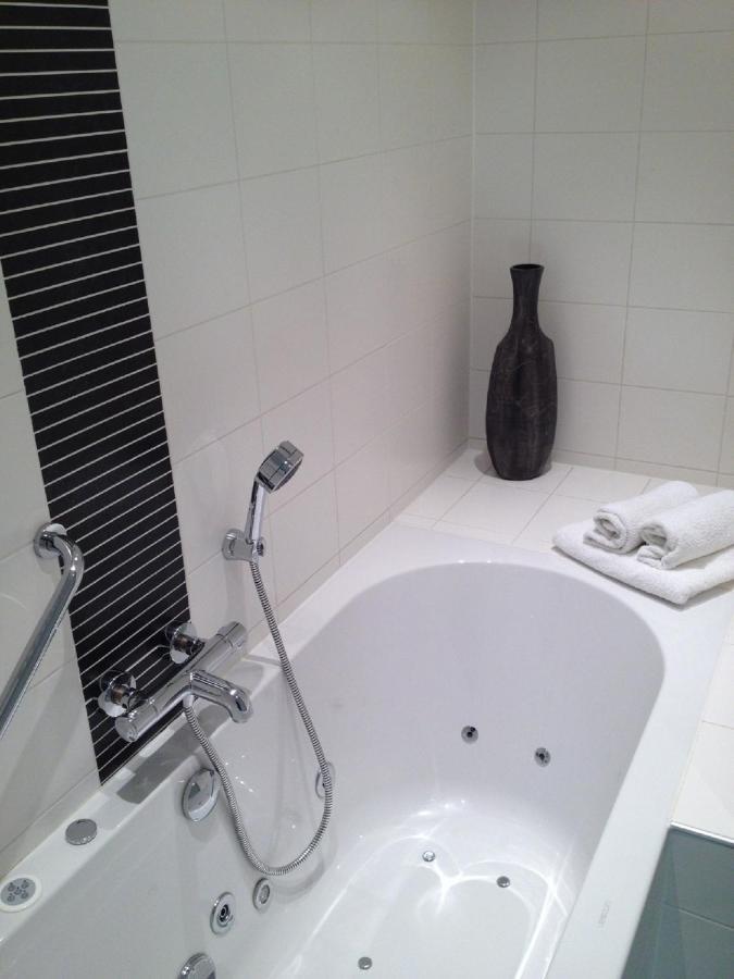 Junior Suite Double Bed,1280042728:JPEG